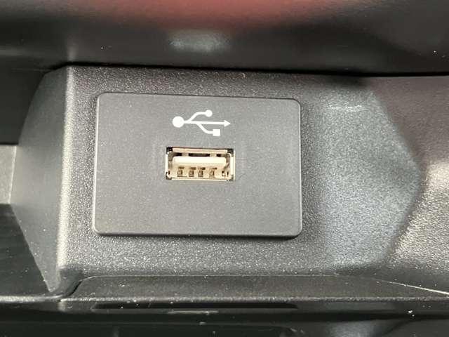 ルークス ６６０　ハイウェイスターＸ　アーバンクロム　両側オートスライドドア／純正ナビ／アラウン　エマージェンシーブレーキ　ドライブレコーダー　アラウンドビューモニター　フルセグＴＶ　ＬＥＤヘッドライト　ＥＴＣ　オートエアコン　サイドカメラ　バックカメラ（11枚目）