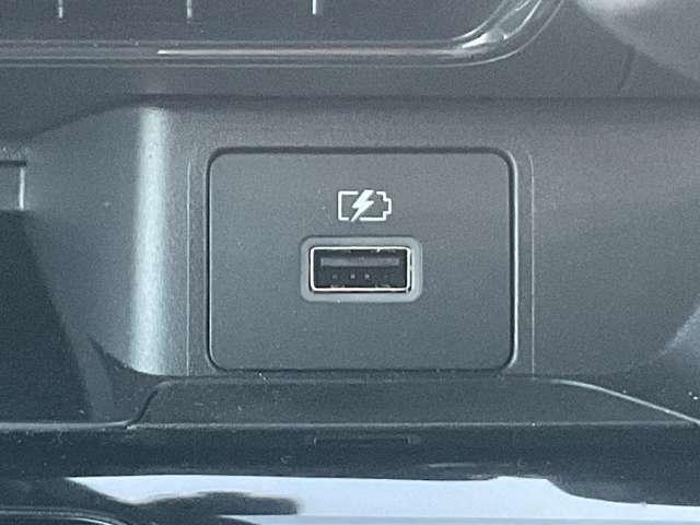 デイズ ６６０　Ｘ　※雹害車／アラウンドビューモニター／純正ナ　１オーナ　フルセグテレビ　衝突軽減ブレーキ　アイドリングストップ搭載　試乗車ＵＰ　スマ－トキ－　助手席エアバッグ　Ｂカメラ　ＬＥＤヘッドランプ　ＬＤＷ　ＰＳ（23枚目）