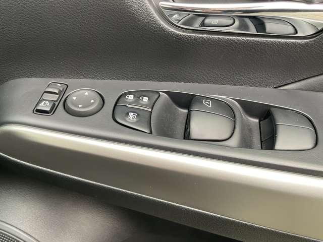 キックス １．２　Ｘ　（ｅ－ＰＯＷＥＲ）　プロパイロット／メモリーナビＭＭ３２０Ｄ－Ｌ／前方　アラウンドビュ－　チデジＴＶ　レーダーブレーキ　フルオートエアコン　スマートキー・プッシュスタート　ハイビームアシスト　ワンオーナー車　バックカメラ（18枚目）