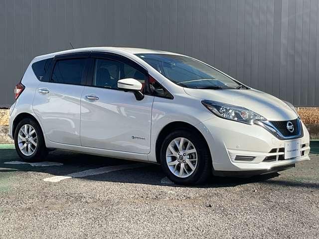 ノート １．２　ｅ－ＰＯＷＥＲ　Ｘ　純正ナビ／アラウンドビューモニター／スマー　衝突安全ブレーキ　アラウンドビュ－モニタ－　スマートキ－　地上デジタル　レーンアシスト　アルミホイール　Ｗエアバック　ＬＥＤヘッドランプ　ナビ・ＴＶ　ＡＡＣ（32枚目）