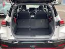 後部席を収納するととても広い荷室スペースになりますので大きなお荷物もしっかりと載せる事ができます。