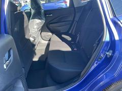 �����Ȥ����������ʤˤʤäƤ��ޤ�����ä���Ȥ��Ƥ��ƥ��ȥ쥹����ϫ���ʤ��¤äƤ����ޤ��� 6