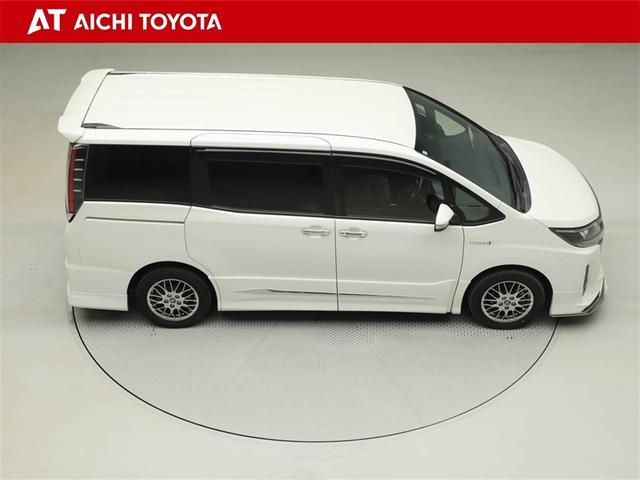 ノア ハイブリッドＳｉ　ＡＢＳ　横滑り防止機能　ダブルエアコン　エアバッグ　バックモニター　オートクルーズコントロール　盗難防止システム　ナビＴＶ　ＬＥＤライト　１オーナー　３列シート　メモリーナビ　ＥＴＣ　スマートキ－（15枚目）