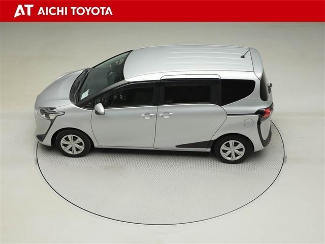 シエンタ Ｇ　セーフティーエディション　ＴＳＳ　両側電動ドア　オートエアコン　ウォークスルー　フルセグＴＶ　スマートキー　盗難防止装置　ＥＴＣ　ＤＶＤ　ワンオーナー車　アイドリングストップ　キーレス　３列シート　メモリーナビ　ＡＢＳ（11枚目）