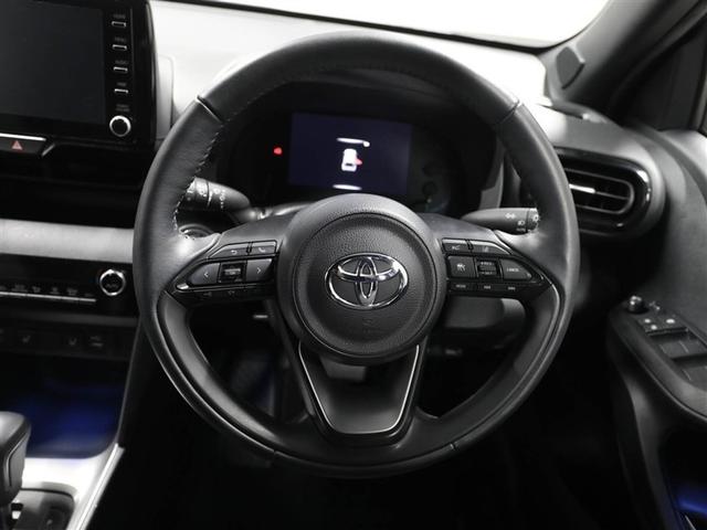 ヤリスクロス Ｚ　バックモニタ　ワンオーナ　横滑り防止システム　イモビ　カーテンエアバッグ　クルーズＣ　エアコン　スマートキ－　アルミ　キーフリー　パワステ　ダブルエアバック　ＬＥＤヘット　エアバッグ　ＡＢＳ（24枚目）