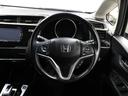 各操作スイッチなどもハンドルから手を放すことなく操作可能で安全運転に支援いたします!