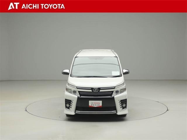 ヴォクシー ＺＳ　煌　地上デジタル　両側パワードア　アイドリングストップ車　パワーウィンド　横滑防止　１オーナ　ＤＶＤ可　盗難防止装置　スマートエントリー　Ｂカメラ　ＡＵＸ　ＬＥＤヘッドライト　メモリーナビ　３列シート（9枚目）