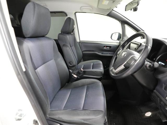 ヴォクシー ＺＳ　煌　地上デジタル　両側パワードア　アイドリングストップ車　パワーウィンド　横滑防止　１オーナ　ＤＶＤ可　盗難防止装置　スマートエントリー　Ｂカメラ　ＡＵＸ　ＬＥＤヘッドライト　メモリーナビ　３列シート（19枚目）