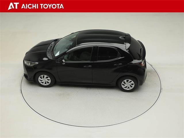 ヤリス Ｘ　ＰＣＳ　スマートキーシステム　元レンタカー　横滑り防止装置付き　ワイヤレスキー　バックガイドモニター　盗難防止　サイドエアバック　エアコン　Ｗエアバッグ　パワーウインドウ　ＥＴＣ付き　パワステ　ナビ（11枚目）