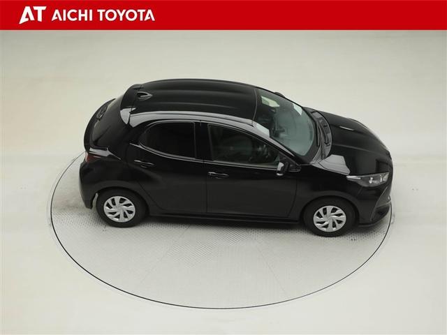 ヤリス Ｘ　ＰＣＳ　スマートキーシステム　元レンタカー　横滑り防止装置付き　ワイヤレスキー　バックガイドモニター　盗難防止　サイドエアバック　エアコン　Ｗエアバッグ　パワーウインドウ　ＥＴＣ付き　パワステ　ナビ（15枚目）