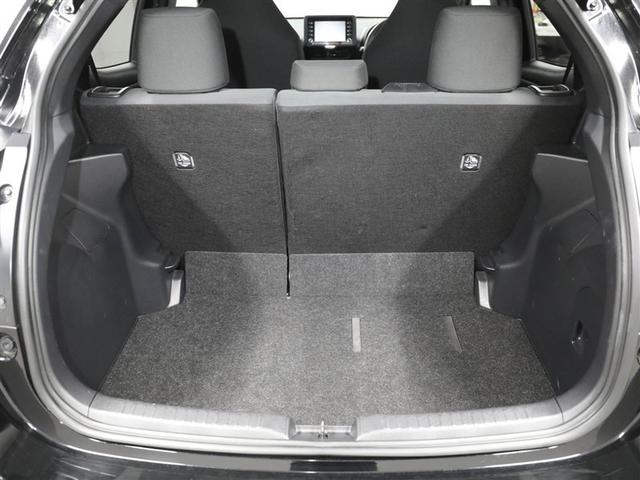 ヤリス Ｘ　ＰＣＳ　スマートキーシステム　元レンタカー　横滑り防止装置付き　ワイヤレスキー　バックガイドモニター　盗難防止　サイドエアバック　エアコン　Ｗエアバッグ　パワーウインドウ　ＥＴＣ付き　パワステ　ナビ（21枚目）