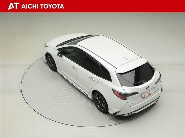 カローラツーリング ハイブリッド　ダブルバイビー　メディアプレイヤー接続　バックモニター　フルセグＴＶ　ＬＥＤライト　ワンオーナー　クルコン　横滑り防止　エアロ　盗難防止装置　ナビ・ＴＶ　ドライブレコーダー　エアバッグ　ＥＴＣ　ＡＢＳ　キーレス（12枚目）