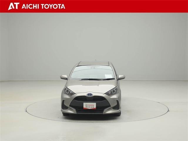 ヤリス ハイブリッドＧ　サイドエアバッグ　スマートキ　ナビ　Ｂモニター　ドライブレコーダー　ＥＴＣ車載器　横滑り防止装置　クルコン　セキュリティアラーム　メディアプレイヤー接続　パワステ　メモリーナビゲーション　キーフリー（9枚目）