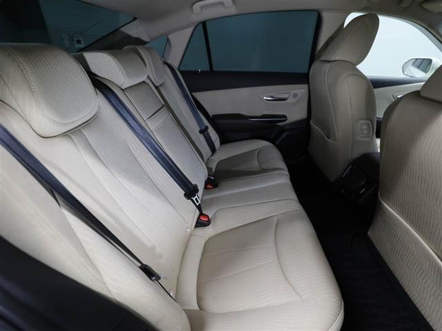 クラウンハイブリッド Ｓ　Ｃパッケージ　衝突軽減Ｂ　盗難防止システム　エアバッグ　クルコン　Ｂカメラ　ＬＥＤヘッドライト　フルセグＴＶ　ＡＣ１００Ｖ電源　スマートキー＆プッシュスタート　パワーシート　メモリーナビゲーション　ＥＴＣ付　アルミ（20枚目）