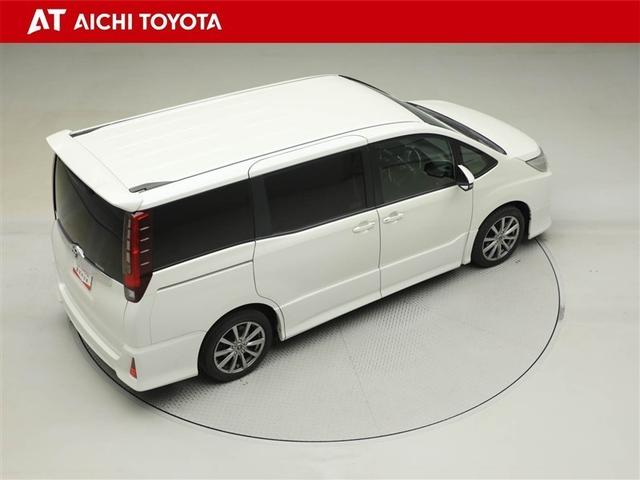 ノア Ｓｉ　横滑防止装置　地上デジタル　ＬＥＤライト　リアオートエアコン　パワーウィンドウ　ＤＶＤ再生可能　パワーステアリング　ＡＡＣ　ＥＴＣ付き　ＡＢＳ　アルミ　三列シート　ミュージックプレイヤー接続可（14枚目）