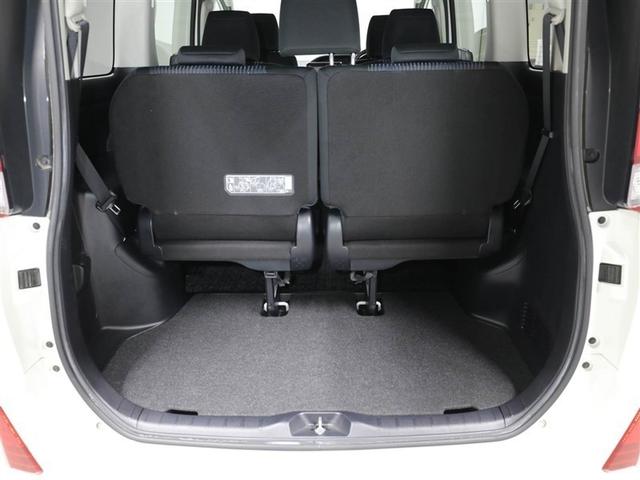 ノア Ｓｉ　横滑防止装置　地上デジタル　ＬＥＤライト　リアオートエアコン　パワーウィンドウ　ＤＶＤ再生可能　パワーステアリング　ＡＡＣ　ＥＴＣ付き　ＡＢＳ　アルミ　三列シート　ミュージックプレイヤー接続可（21枚目）