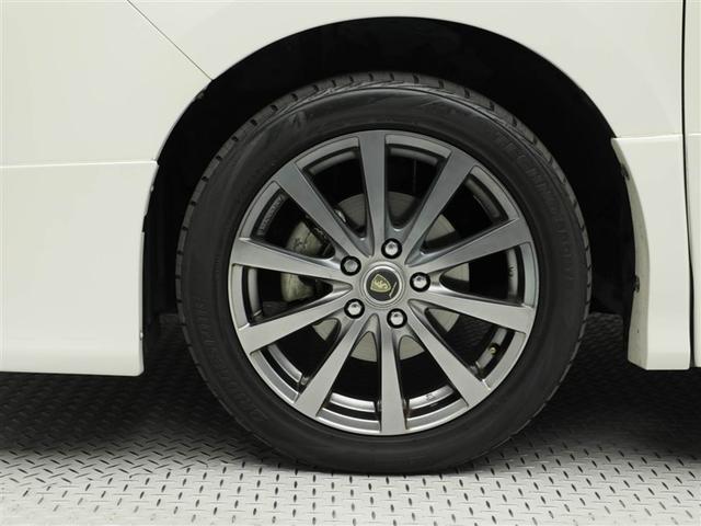 ノア Ｓｉ　横滑防止装置　地上デジタル　ＬＥＤライト　リアオートエアコン　パワーウィンドウ　ＤＶＤ再生可能　パワーステアリング　ＡＡＣ　ＥＴＣ付き　ＡＢＳ　アルミ　三列シート　ミュージックプレイヤー接続可（28枚目）