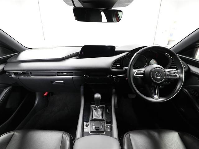 ��������܂Ƃ܂������̂���C���p�l�B�e����X�C�b�`�Ȃǂ��g���₷���ʒu�ɔz�u����Ă��܂���B