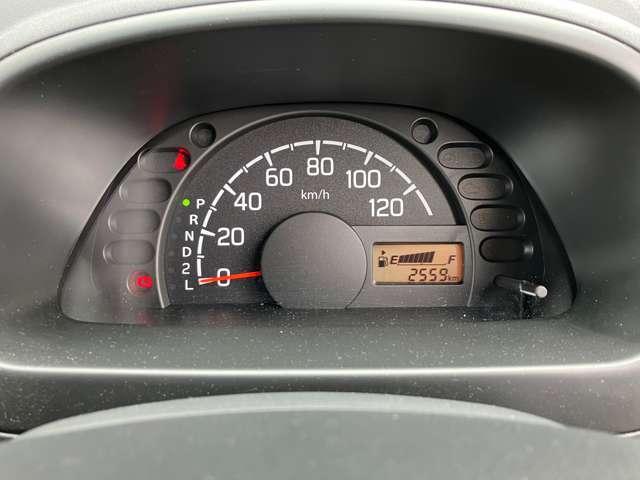 ＮＴ１００クリッパートラック ６６０　ＧＸ　４ＷＤ　パワーウィンドウ　ＥＴＣ　フォグランプ　プ　ＥＴＣ付き　切替４ＷＤ　パワーウインド　ワンオーナー車　キーレスエントリー　ＡＣ　記録簿　パワーステアリング　エアバッグ　助手席エアバック（5枚目）