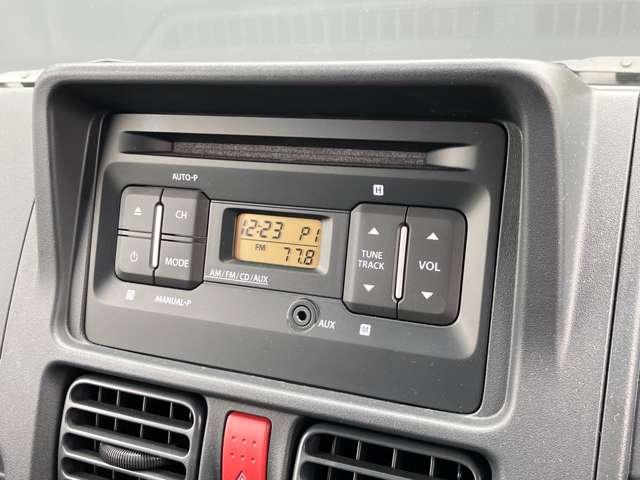 ＮＴ１００クリッパートラック ６６０　ＧＸ　４ＷＤ　パワーウィンドウ　ＥＴＣ　フォグランプ　プ　ＥＴＣ付き　切替４ＷＤ　パワーウインド　ワンオーナー車　キーレスエントリー　ＡＣ　記録簿　パワーステアリング　エアバッグ　助手席エアバック（9枚目）