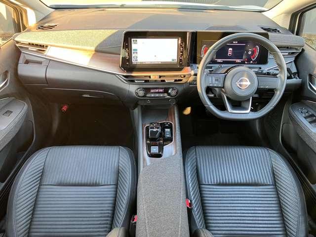 オーラ 1.2 G レザーエディション 雹害車 大画面純正ナビ 前後ドライブレコ ワンオーナ 追突防止 車線逸脱警報装置 LED ドライブレコーダー 盗難防止 記録簿 バックモニター ETC インテリジェントキー メモリーナビゲーション AW キーレスエントリー オートエアコン(4枚目)