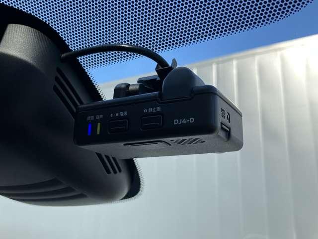 セレナ 1.2 e-POWER ハイウェイスター V プロパイロット 後席モニター 大画面純正 360°カメラ エマジェンシーブレーキ 1オナ パーキングアシスト スマキー バックカメラ LED レーンアシスト 点検記録簿付 ETC ドラレコ Aストップ イモビ サイドカーテンエアバック ABS(17枚目)