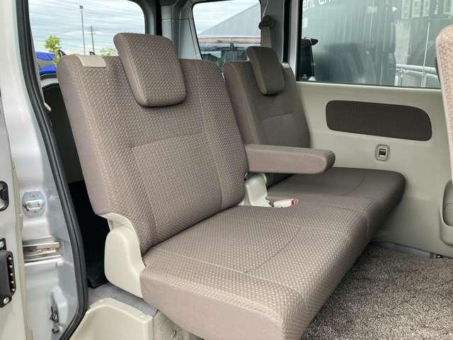 NV100クリッパーバン 660 GX ハイルーフ 衝突被害軽減ブレーキ ケンウッド社外ナビ キーレスエントリーキー パワーウィンドー 助手席エアバック エアコン ワンオーナー ETC レーンアシスト 運転席エアバック パワステ ABS 寒冷地仕様 ワンセグ デュアルカメラブレーキS(12枚目)