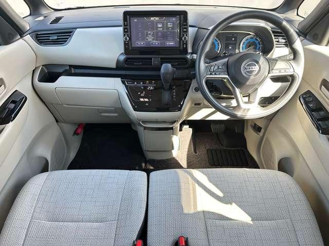 ルークス 660 X 純正ナビ エマージェンシーブレーキ 踏間 アラモニ 前後衝突軽減ブレーキ ワンオーナー車 車線逸脱防止 スマートキー 定期点検記録簿 キーフリー i-stop フルオートエアコン パワーウインドウ バックカメラ カーテンエアバッグ エアバック(4枚目)