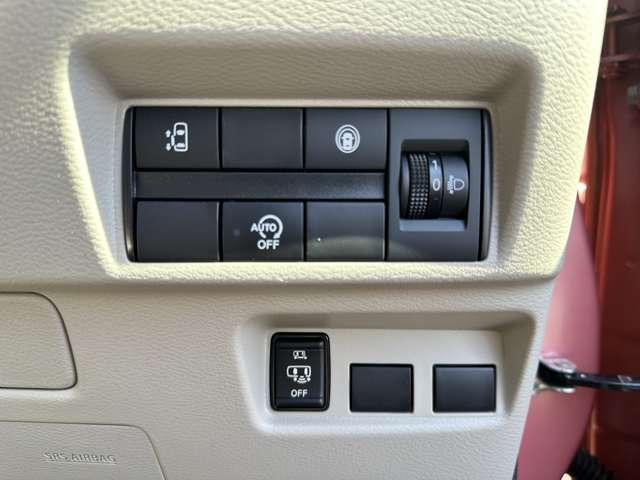 ルークス 660 X 純正ナビ エマージェンシーブレーキ 踏間 アラモニ 前後衝突軽減ブレーキ ワンオーナー車 車線逸脱防止 スマートキー 定期点検記録簿 キーフリー i-stop フルオートエアコン パワーウインドウ バックカメラ カーテンエアバッグ エアバック(11枚目)