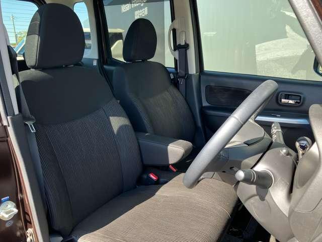 デイズルークス 660 ハイウェイスターX Vセレクション +SafetyII 純正メモリーナビ アラウンドビューモニタ マルチビュー イモビライザー ナビTV ワンオーナー車 インテリジェントキー サイドエアバッグ エアコン ETC ABS アイドリングスト パワステ 両側電動スライドドア パワーウィンド エアバック(5枚目)