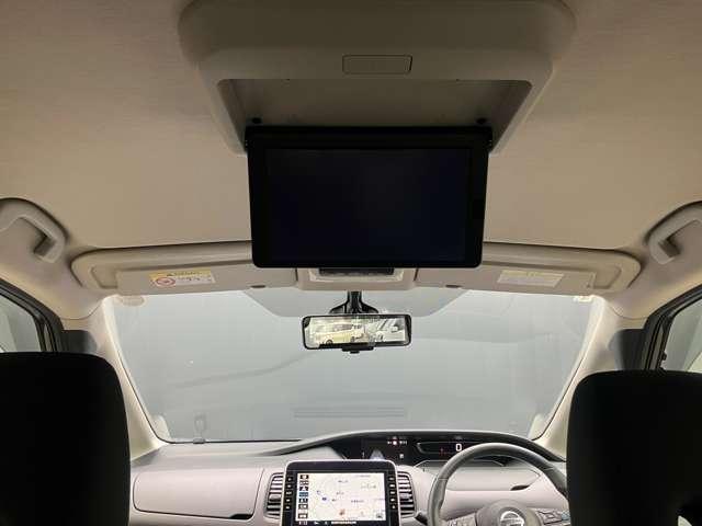 セレナ 2.0 ハイウェイスター V プロパイロット エマジェンジーブレーキ サイドエアバッグ アラウンドビュ- 1オナ アルミ 衝突被害軽減 LDP エアバッグ LEDライト インテリジェントキー 点検記録簿 サイドカメラ メモリーナビ アダプティブクルーズコントロール(3枚目)