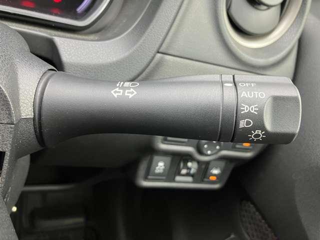 ノート １．２　メダリスト　Ｘ　純正メモリーナビ　バックカメラ　ＥＴＣ　バックモニター　記録簿付き　車線逸脱警報装置　インテリキー　Ｉストップ　ワンオーナー　デュアルエアバック　キーレス　パワーステアリング　イモビライザー　ＥＴＣ車載器　オートエアコン　メモリーナビ（10枚目）