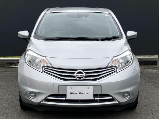 ノート １．２　メダリスト　Ｘ　純正メモリーナビ　バックカメラ　ＥＴＣ　バックモニター　記録簿付き　車線逸脱警報装置　インテリキー　Ｉストップ　ワンオーナー　デュアルエアバック　キーレス　パワーステアリング　イモビライザー　ＥＴＣ車載器　オートエアコン　メモリーナビ（17枚目）