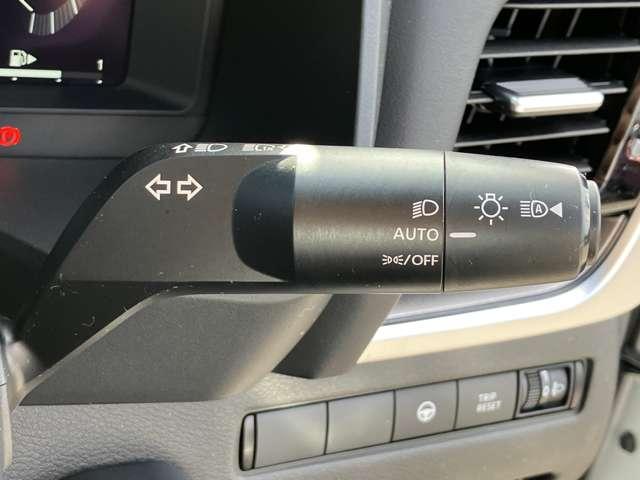 エクストレイル １．５　Ｘ　ｅ－４ＯＲＣＥ　４ＷＤ　プロパイロット大画面ナビ　エマブレ　１オーナー　レーンキープアシスト　アダプティブクルーズコントロール　バックモニター　ＬＥＤヘッドライト　ドラレコ　インテリジェントキー　ＥＴＣ　４ＷＤ　記録簿　キーレスエントリー　ＡＡＣ（12枚目）