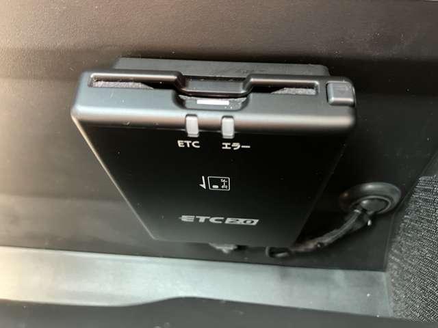 デイズ ６６０　ハイウェイスターＧターボ　プロパイロット　エディション　※雹害車※大画面メモリー純正ナビ　アルミ　イモビ　エアバック　ＥＴＣ車載器　ＬＥＤヘッドライト　レーダークルーズ　インテリジェントキー　禁煙車　レーンアシスト　キーレス　ドライブレコーダー　サイドカメラ　アイドリングストップ　エアコン（16枚目）