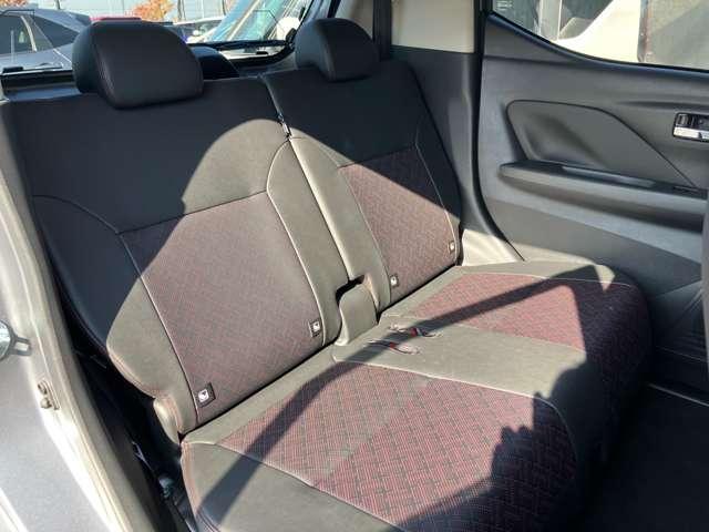 デイズ ６６０　ハイウェイスターＧターボ　プロパイロット　エディション　※雹害車※大画面メモリー純正ナビ　アルミ　イモビ　エアバック　ＥＴＣ車載器　ＬＥＤヘッドライト　レーダークルーズ　インテリジェントキー　禁煙車　レーンアシスト　キーレス　ドライブレコーダー　サイドカメラ　アイドリングストップ　エアコン（17枚目）