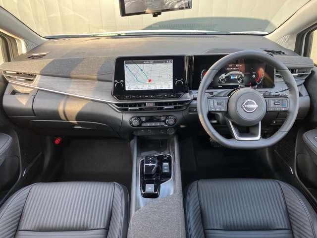 オーラ １．２　Ｇ　レザーエディション　※雹害車※　プロパイロット　エマージェン　追突防止　レーダークルーズ　車線逸脱警報装置　寒冷地仕様　ＬＥＤ　盗難防止　バックモニター　ＥＴＣ　インテリジェントキー　メモリーナビゲーション　ＡＷ　キーレスエントリー　オートエアコン　ＡＢＳ（4枚目）