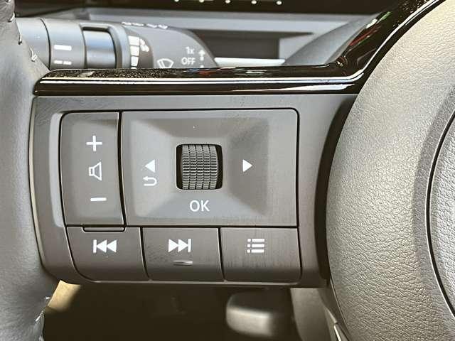 オーラ １．２　Ｇ　レザーエディション　※雹害車※　プロパイロット　エマージェン　追突防止　レーダークルーズ　車線逸脱警報装置　寒冷地仕様　ＬＥＤ　盗難防止　バックモニター　ＥＴＣ　インテリジェントキー　メモリーナビゲーション　ＡＷ　キーレスエントリー　オートエアコン　ＡＢＳ（8枚目）