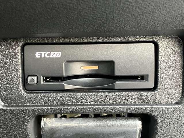 オーラ １．２　Ｇ　レザーエディション　※雹害車※　プロパイロット　エマージェン　追突防止　レーダークルーズ　車線逸脱警報装置　寒冷地仕様　ＬＥＤ　盗難防止　バックモニター　ＥＴＣ　インテリジェントキー　メモリーナビゲーション　ＡＷ　キーレスエントリー　オートエアコン　ＡＢＳ（12枚目）