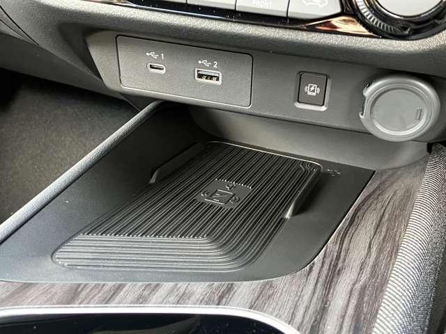 オーラ １．２　Ｇ　レザーエディション　※雹害車※　プロパイロット　エマージェン　追突防止　レーダークルーズ　車線逸脱警報装置　寒冷地仕様　ＬＥＤ　盗難防止　バックモニター　ＥＴＣ　インテリジェントキー　メモリーナビゲーション　ＡＷ　キーレスエントリー　オートエアコン　ＡＢＳ（14枚目）