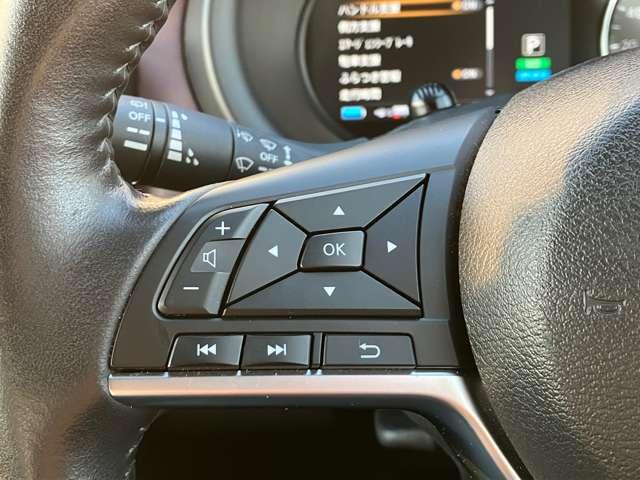 キックス １．２　Ｘ　ツートーン　インテリアエディション　（ｅ－ＰＯＷＥＲ）　※雹害車※　プロパイロット　エマージェン　レーダークルーズ　被害軽減ブレーキ　ＬＥＤヘッドライト　アラウンドビューモニター　インテリジェントキー　ドラレコ　ＥＴＣ　メモリ－ナビ　エアコン　パワステ　キーレス　パワーウィンドウ　ＡＢＳ　車線逸脱（8枚目）