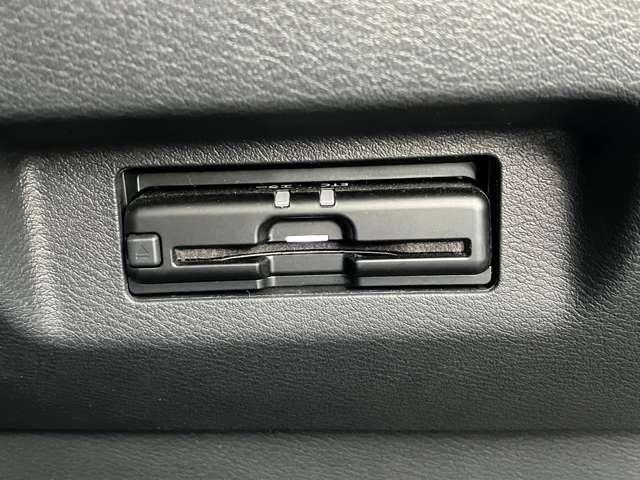 キックス １．２　Ｘ　ツートーン　インテリアエディション　（ｅ－ＰＯＷＥＲ）　※雹害車※　プロパイロット　エマージェン　レーダークルーズ　被害軽減ブレーキ　ＬＥＤヘッドライト　アラウンドビューモニター　インテリジェントキー　ドラレコ　ＥＴＣ　メモリ－ナビ　エアコン　パワステ　キーレス　パワーウィンドウ　ＡＢＳ　車線逸脱（12枚目）