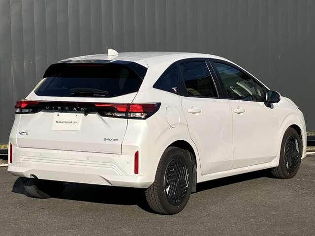 ノート １．２　Ｘ　※社用車ＵＰ※　プロパイロット　純正メーカ　リアカメラ　衝突被害軽減ブレ－キ　全方位カメラ　ＥＴＣ付　ＬＥＤヘッドライト　レーダークルーズ　レーンアシスト　インテリジェントキー　ワンオーナー　ドラレコ　整備記録簿　盗難防止システム　ワンセグＴＶ（2枚目）