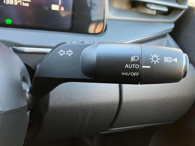 ノート １．２　Ｘ　※社用車ＵＰ※　純正ディーラーナビ　リアカメラ　衝突被害軽減ブレ－キ　全方位カメラ　ＥＴＣ付　禁煙車　ＬＥＤヘッドライト　レーンアシスト　インテリジェントキー　ワンオーナー　ドラレコ　アイドリングストップ　整備記録簿　盗難防止システム（11枚目）