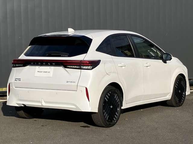 オーラ 1.2 G レザーエディション ※雹害車※プロパイロット 大画面純正ナビ ワンオーナ 追突防止 レーダークルーズ 本革 車線逸脱警報装置 寒冷地仕様 禁煙車 LED 盗難防止 バックモニター ETC インテリジェントキー メモリーナビゲーション AW キーレスエントリー(2枚目)