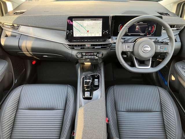 オーラ 1.2 G レザーエディション ※雹害車※プロパイロット 大画面純正ナビ ワンオーナ 追突防止 レーダークルーズ 本革 車線逸脱警報装置 寒冷地仕様 禁煙車 LED 盗難防止 バックモニター ETC インテリジェントキー メモリーナビゲーション AW キーレスエントリー(4枚目)