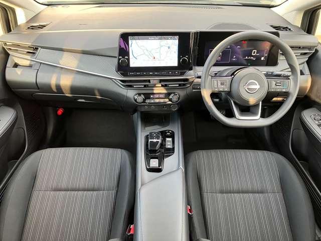 ノート 1.2 X ※雹害車※プロパイロット 大画面純正ナビ リアカメラ 衝突被害軽減ブレ-キ 全方位カメラ ETC付 禁煙車 LEDヘッドライト レーダークルーズ レーンアシスト インテリジェントキー ワンオーナー アイドリングストップ 盗難防止システム(4枚目)