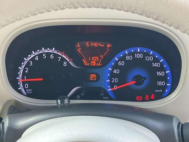 キューブ １．５　１５Ｘ　純正ディーラーナビ　ＥＴＣ　バックカメラ　キーフリーシステム　ＥＣＯモード　スマートキープッシュスタート　Ｂカメラ　ＡＣ　ダブルエアバック　１オーナー　ＥＴＣ　ナビ　ＰＳ　運転席エアバック　整備記録簿　ＡＢＳ　メモリーナビ　パワーウィンド（5枚目）