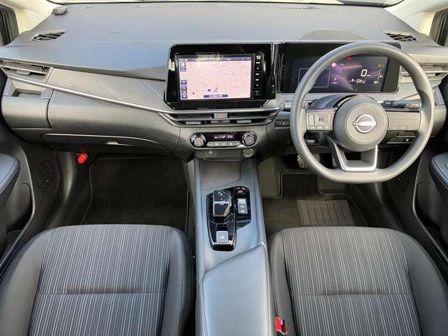 ノート １．２　Ｘ　※雹害車※　ディーラーオプション大画面ナ　リアカメラ　衝突被害軽減ブレ－キ　全方位カメラ　ＥＴＣ付　ＬＥＤヘッドライト　レーンアシスト　インテリジェントキー　ワンオーナー　ドラレコ　整備記録簿　ワンセグＴＶ　ＴＶナビ　サイドカーテンエアバック（3枚目）