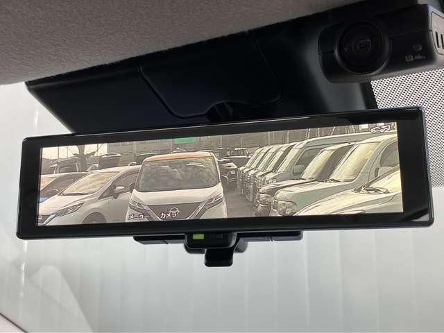 ノート １．２　Ｘ　※雹害車※　ディーラーオプション大画面ナ　リアカメラ　衝突被害軽減ブレ－キ　全方位カメラ　ＥＴＣ付　ＬＥＤヘッドライト　レーンアシスト　インテリジェントキー　ワンオーナー　ドラレコ　整備記録簿　ワンセグＴＶ　ＴＶナビ　サイドカーテンエアバック（11枚目）